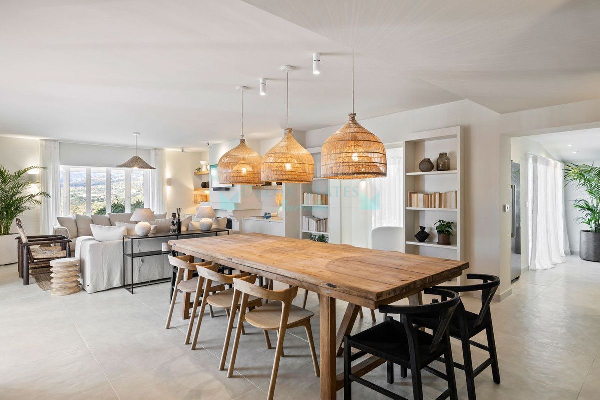 Villa en venta en Hacienda las Chapas, Marbella Este