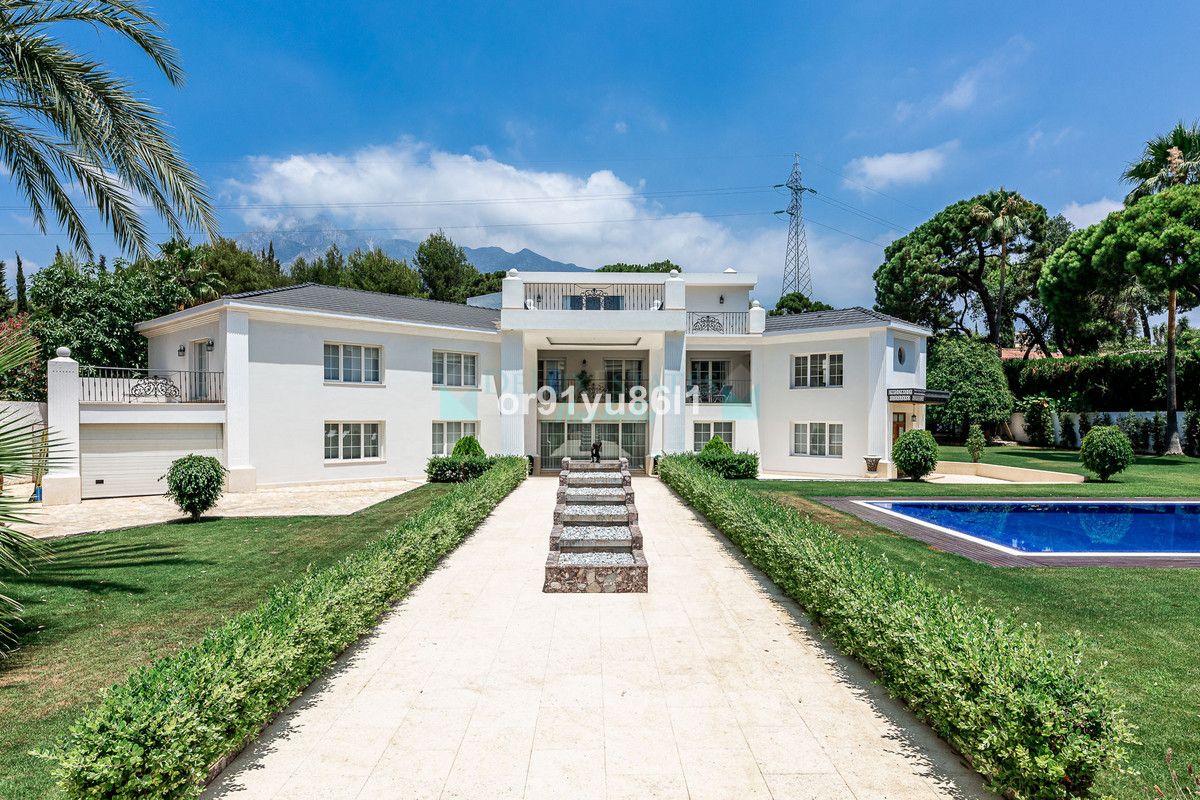 Villa en venta en Marbella Golden Mile