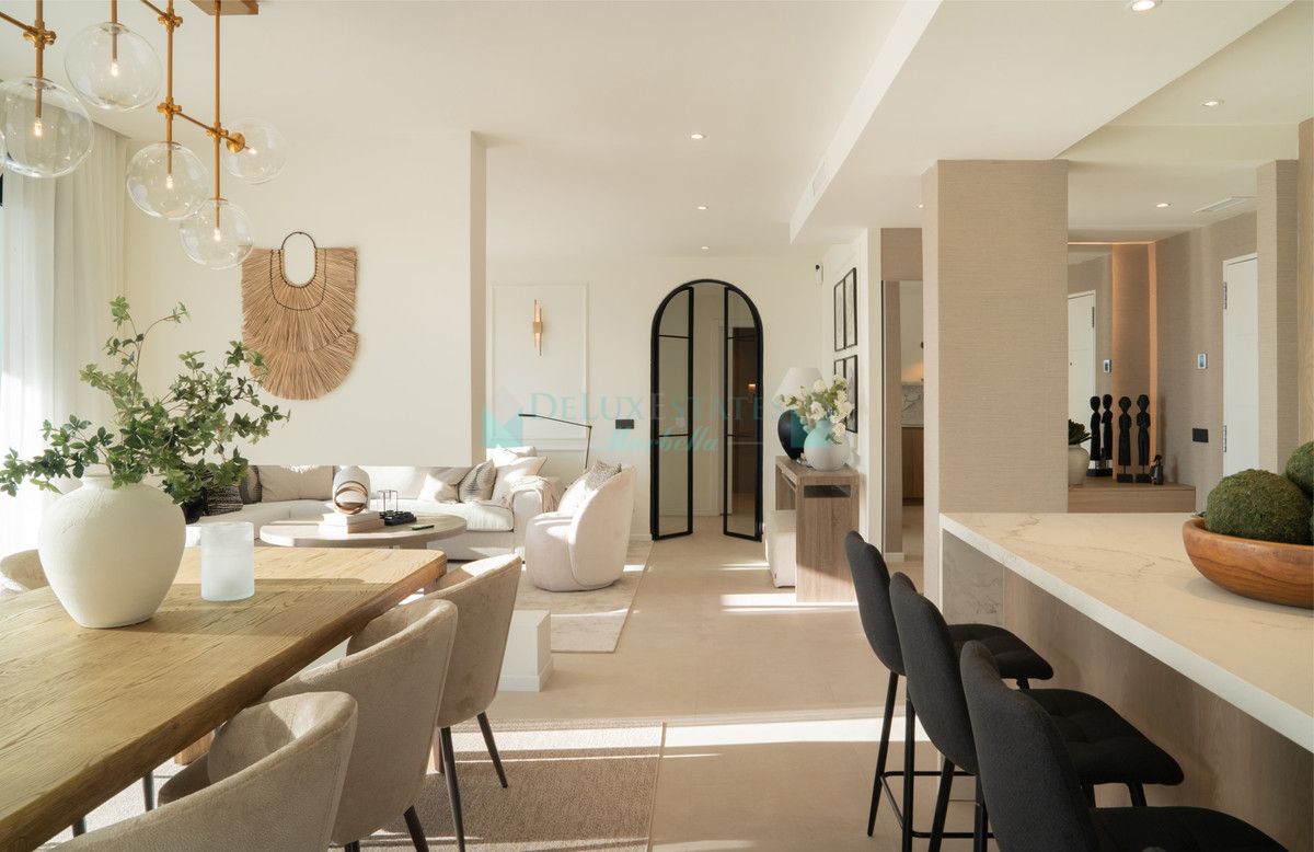 Apartment for sale in Benahavis