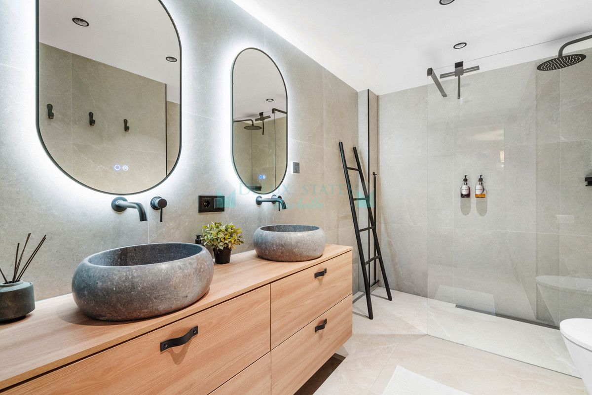 Apartamento en venta en Nueva Andalucia