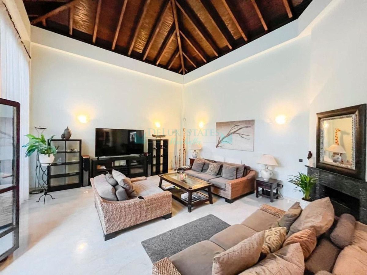 Villa for rent in Bahia de Marbella, Marbella East