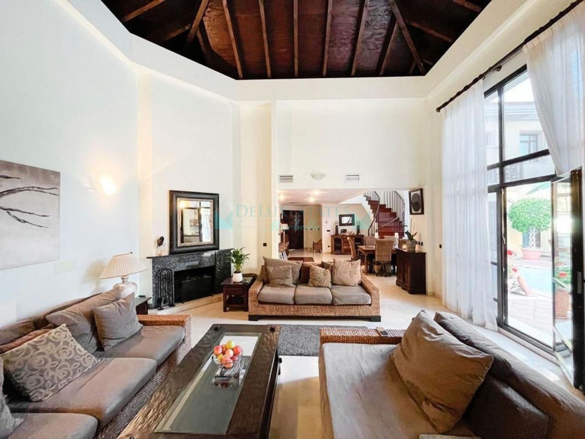 Villa for rent in Bahia de Marbella, Marbella East