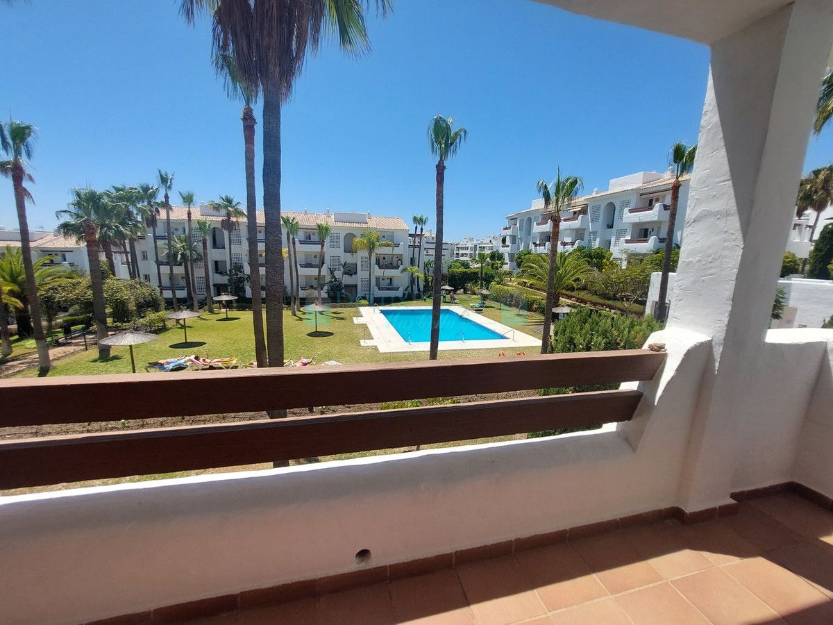 Apartment for sale in Selwo, Estepona