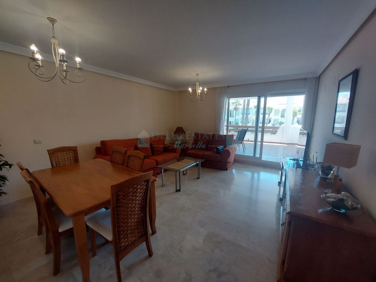 Apartment for sale in Selwo, Estepona