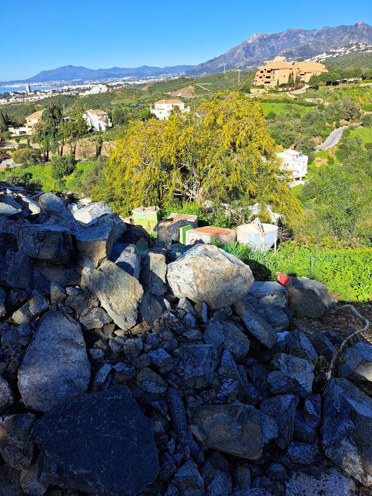 Residential Plot for sale in El Rosario, Marbella East