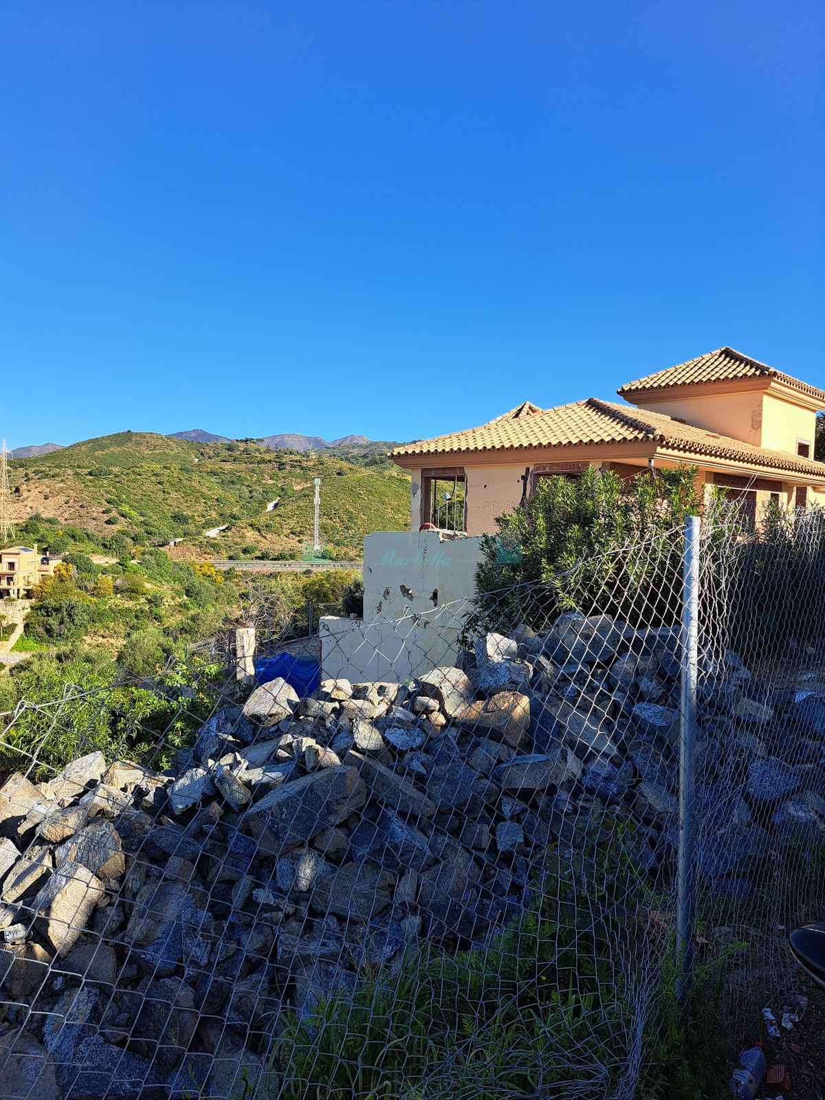 Residential Plot for sale in El Rosario, Marbella East