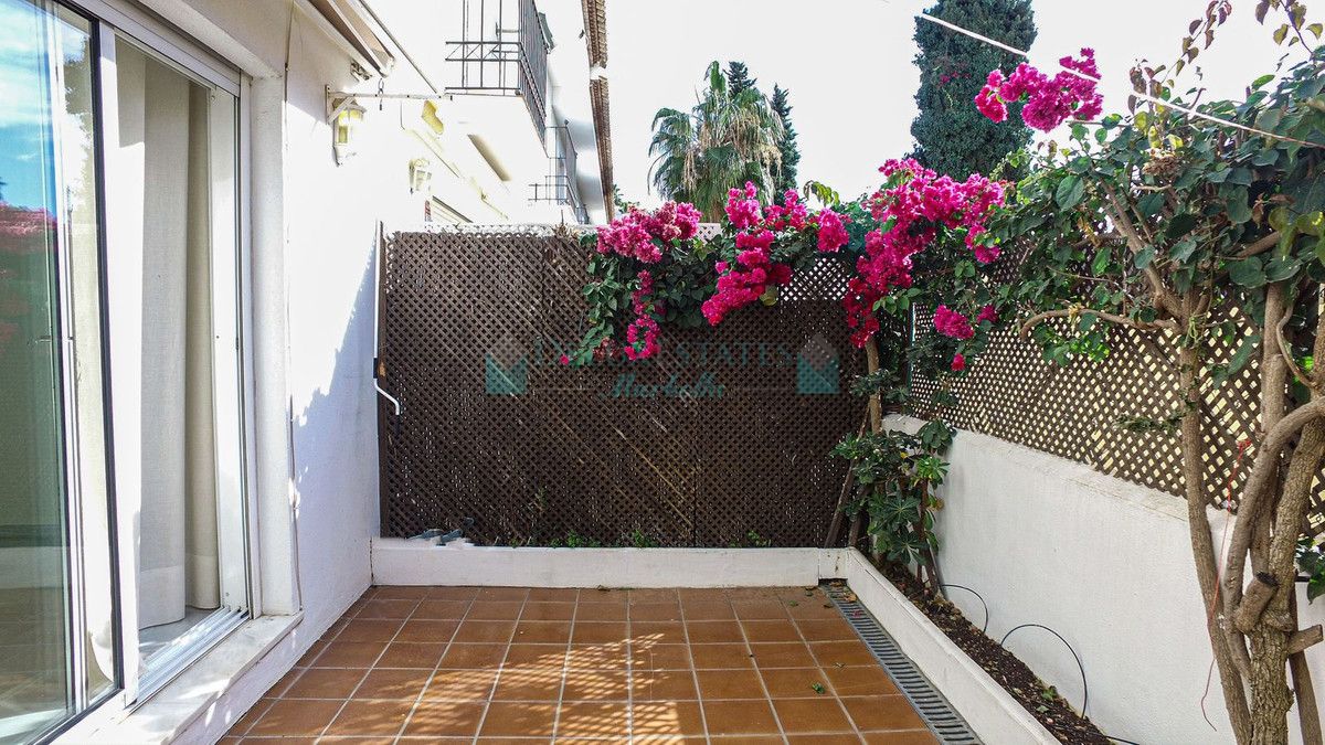 Town House for sale in Marbella Golden Mile