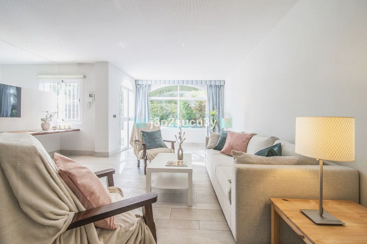 Ground Floor Apartment for sale in Guadalmina Baja, San Pedro de Alcantara