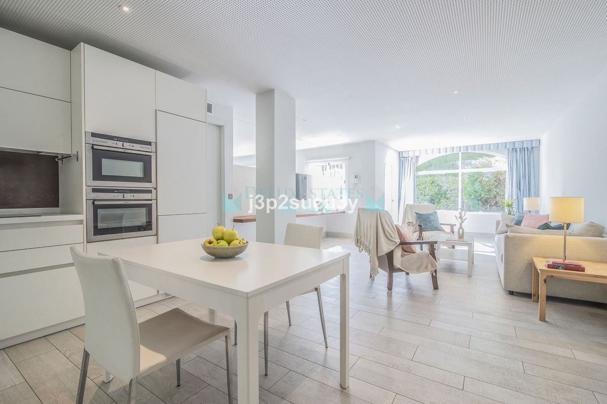 Ground Floor Apartment for sale in Guadalmina Baja, San Pedro de Alcantara