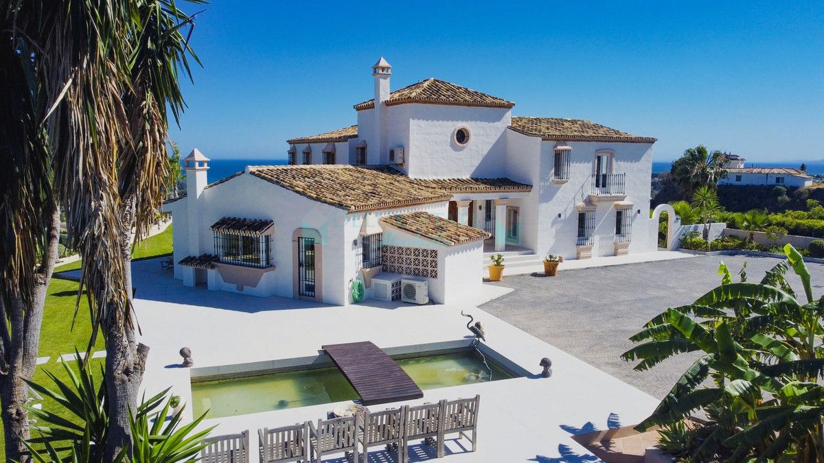 Villa en alquiler en Estepona