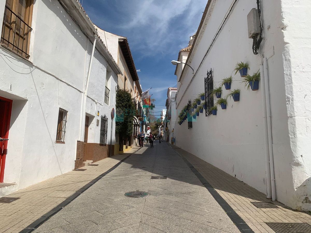 Town House for sale in Marbella