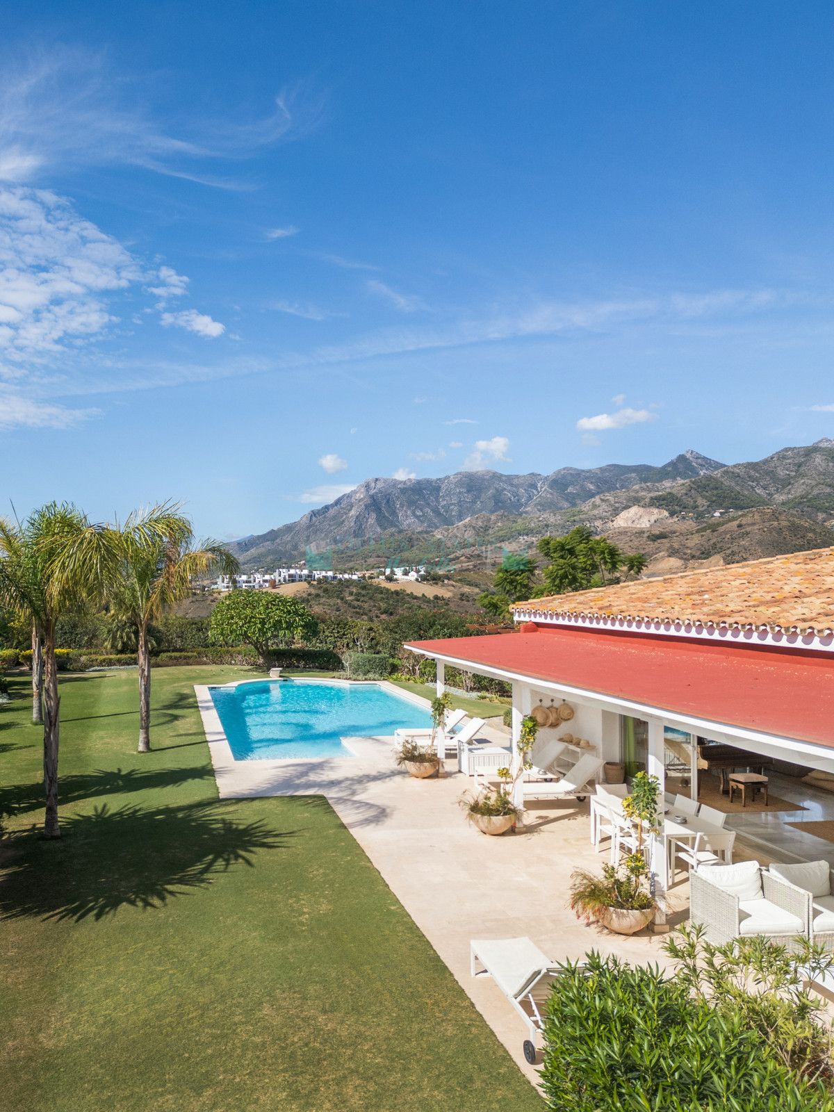 Villa for rent in Marbella