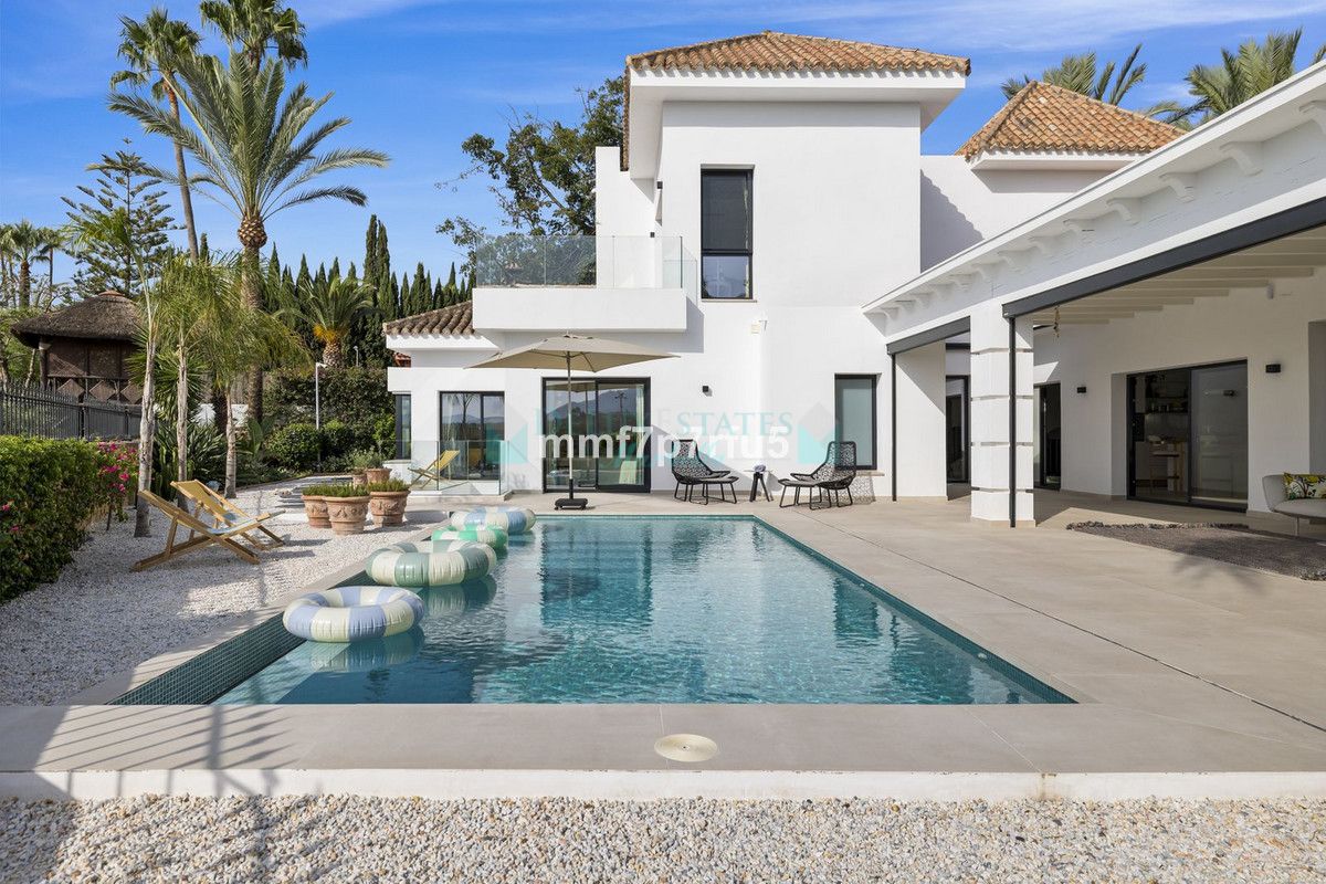 Villa for sale in Marbella Golden Mile