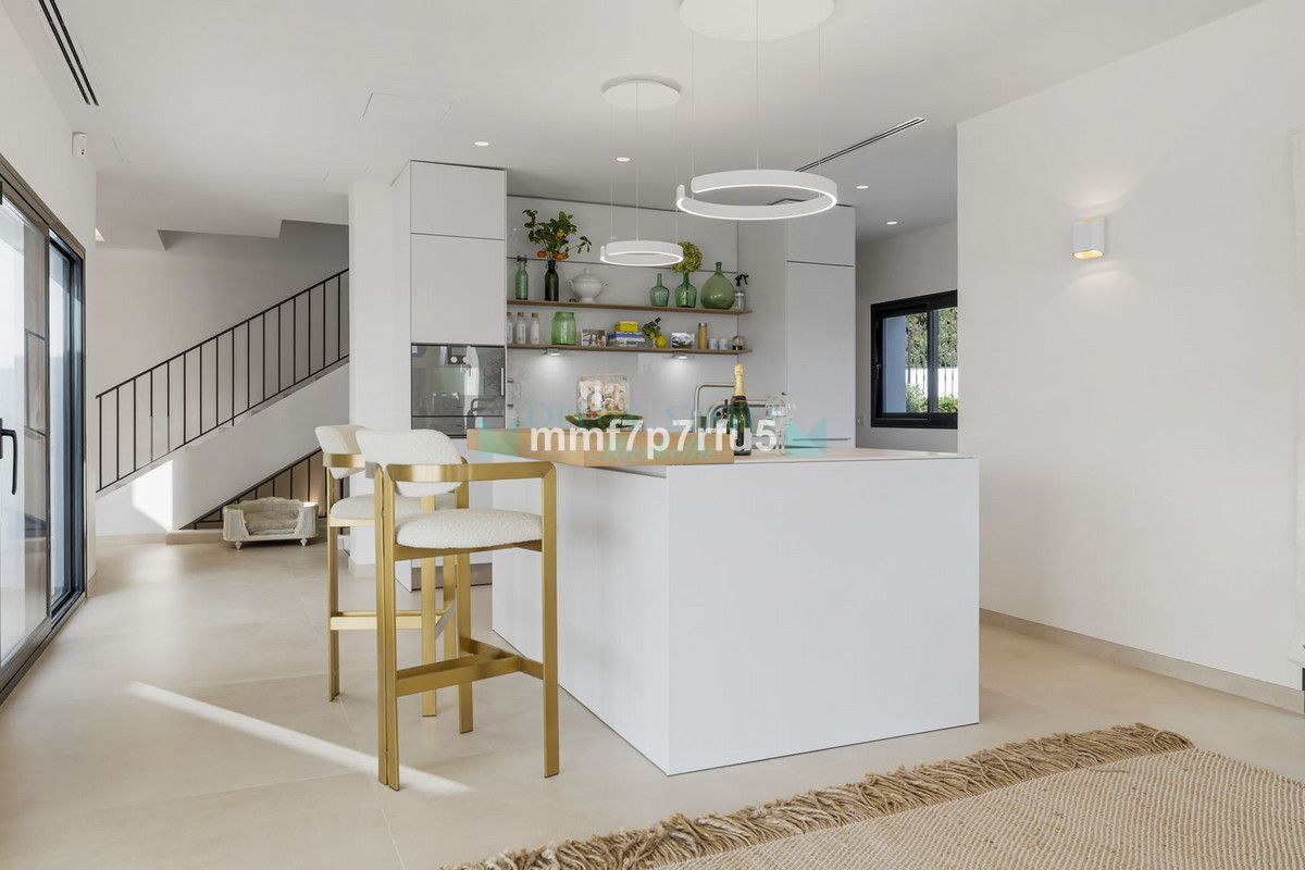 Villa for sale in Marbella Golden Mile