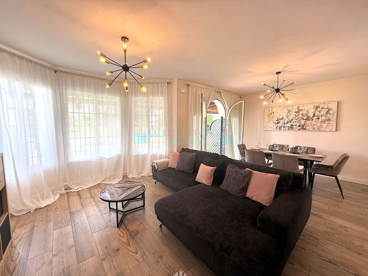 Town House for rent in Nueva Andalucia