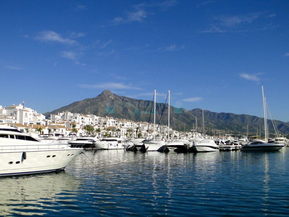 Apartment for sale in Marbella - Puerto Banus