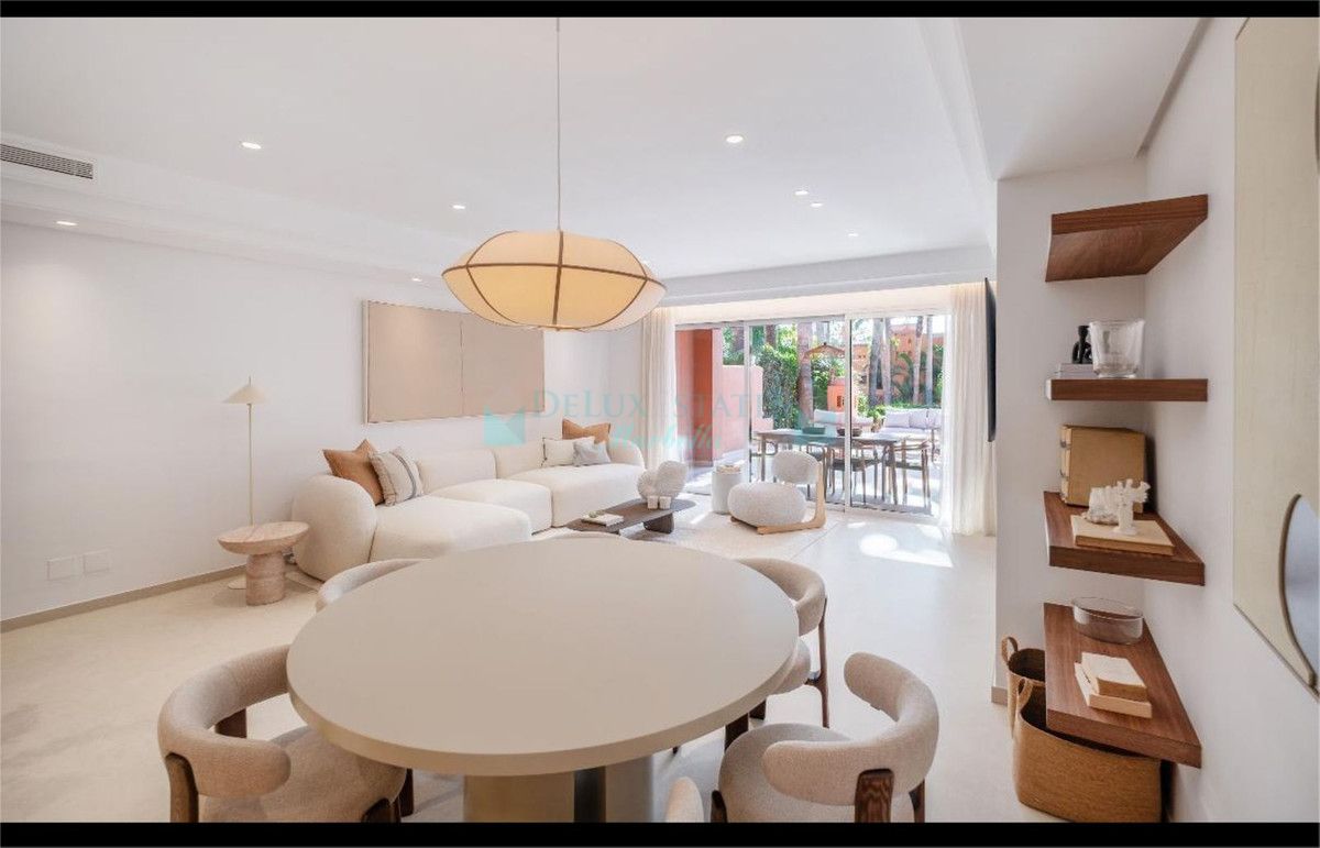 Town House for rent in Marbella