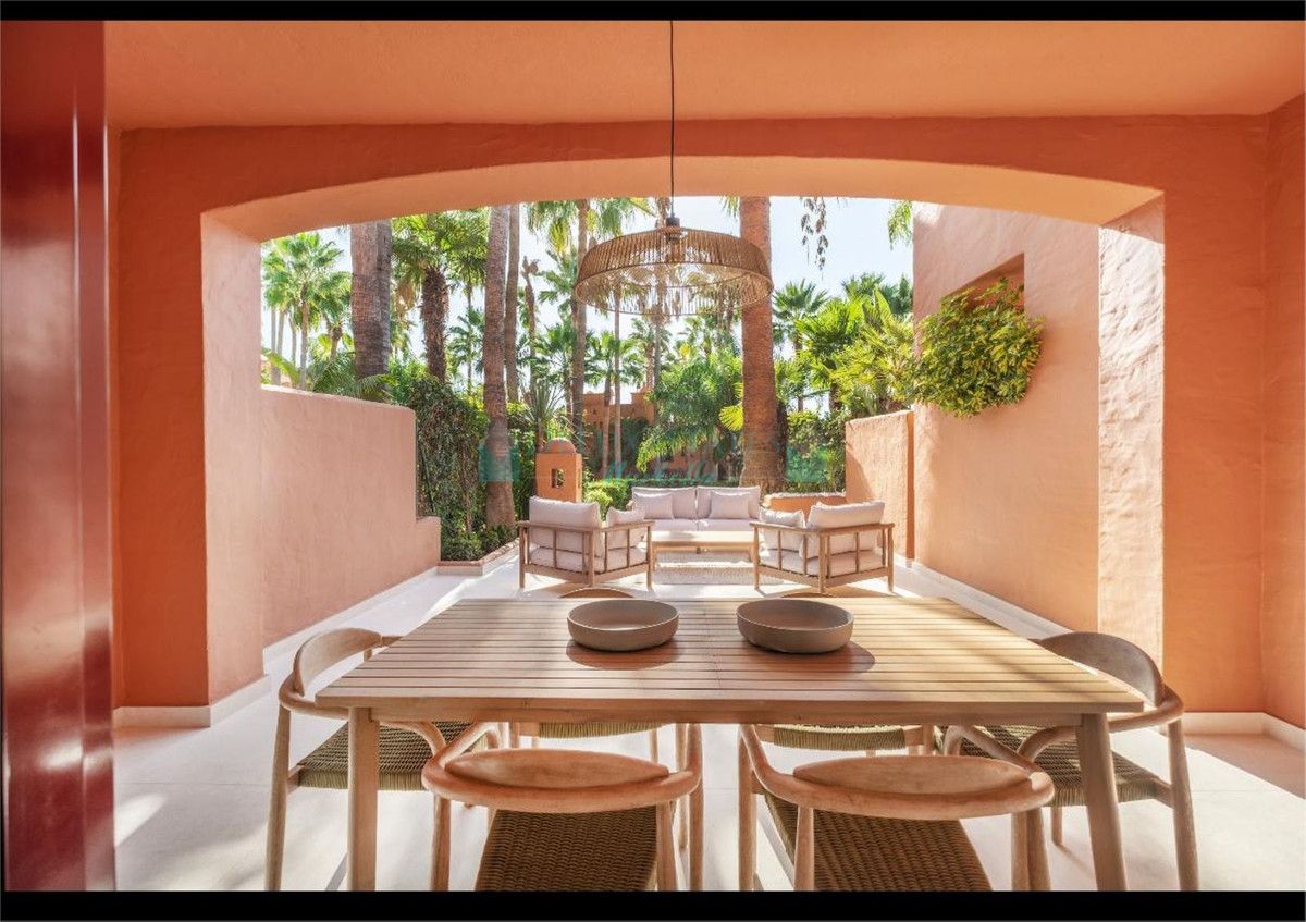 Town House for rent in Marbella