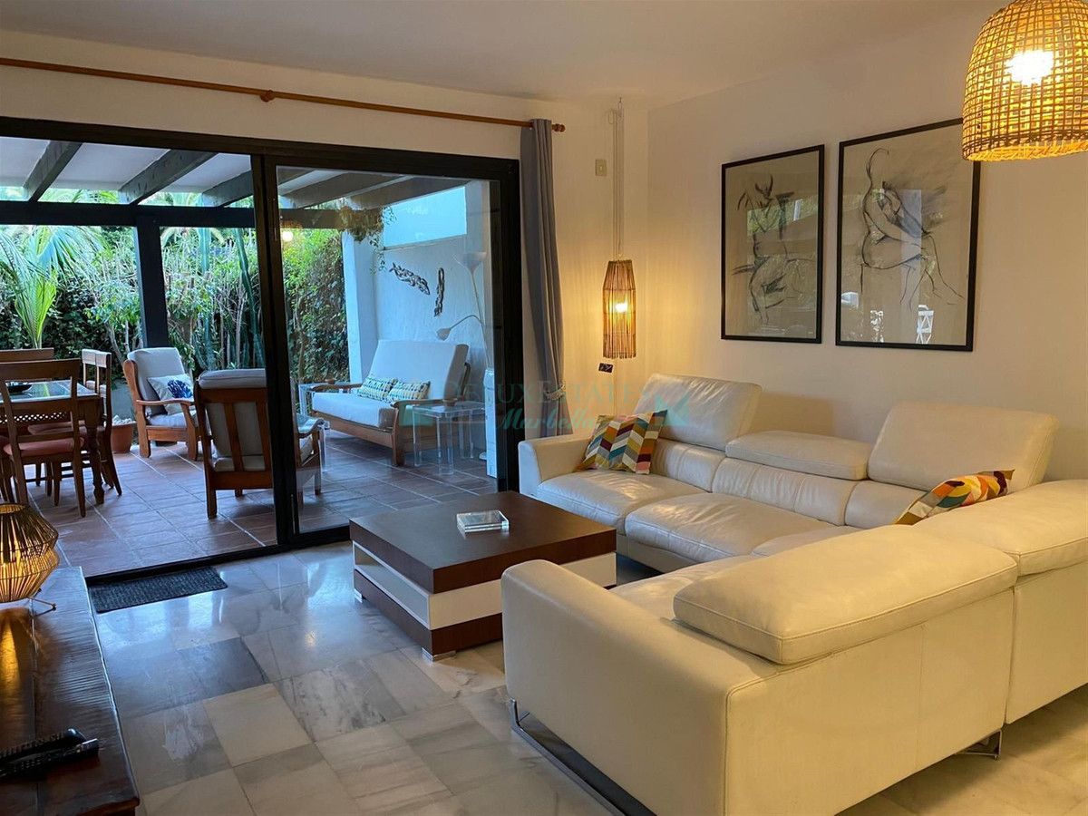 Ground Floor Apartment for rent in Marbella - Puerto Banus