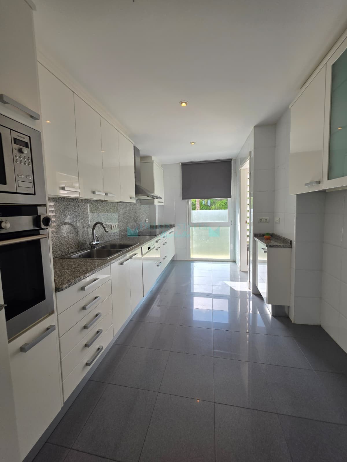 Apartamento en alquiler en Nueva Andalucia