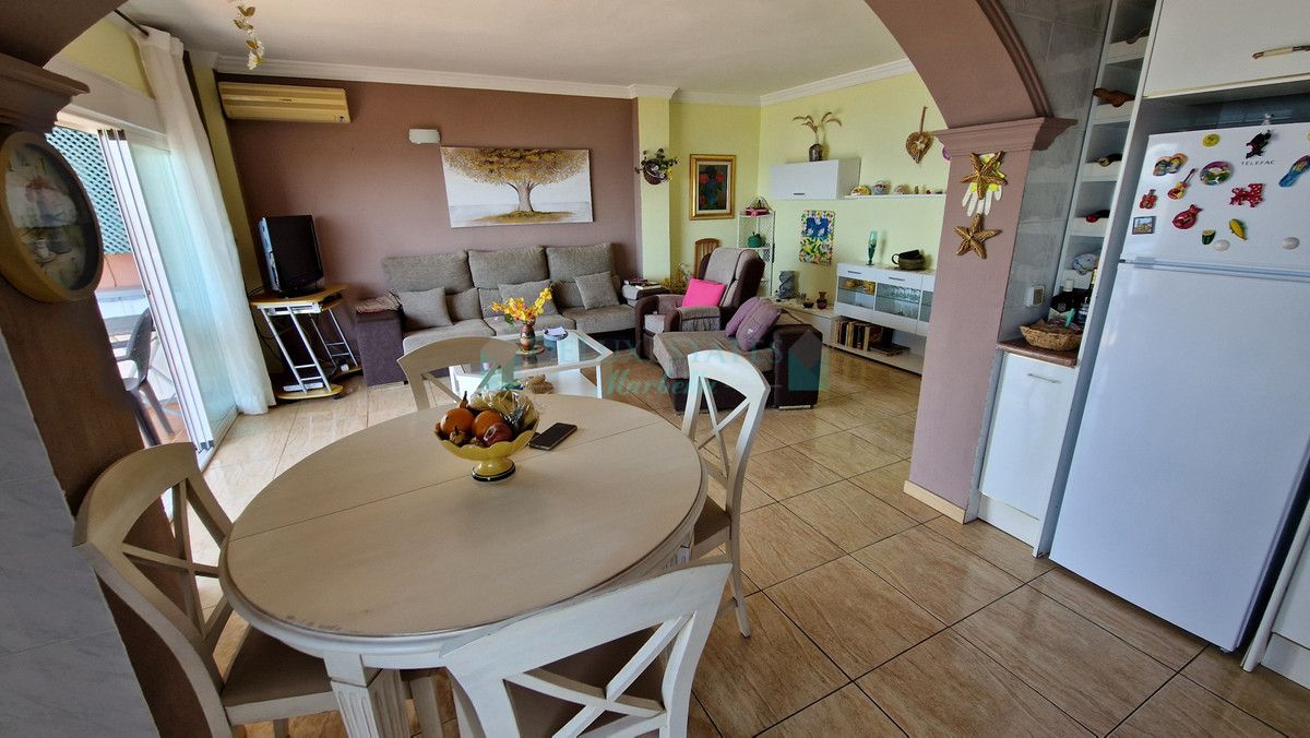 Apartamento en venta en Estepona