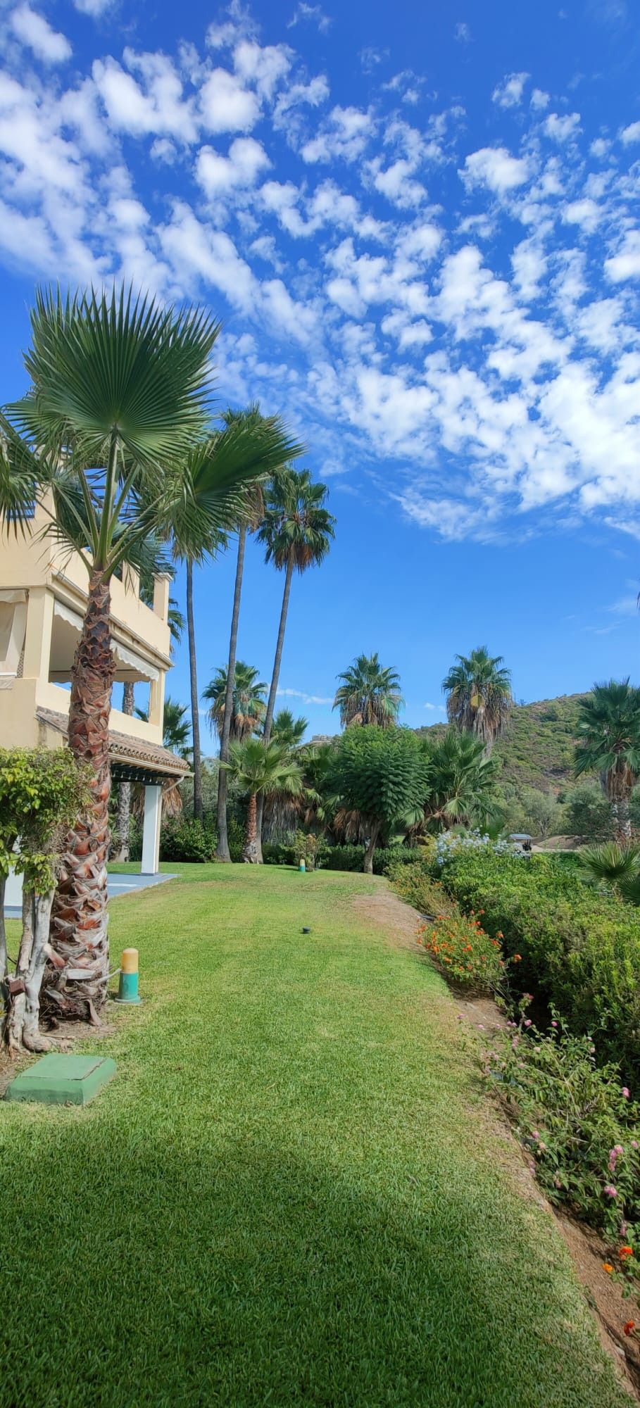 Semi Detached Villa for rent in La Quinta, Benahavis