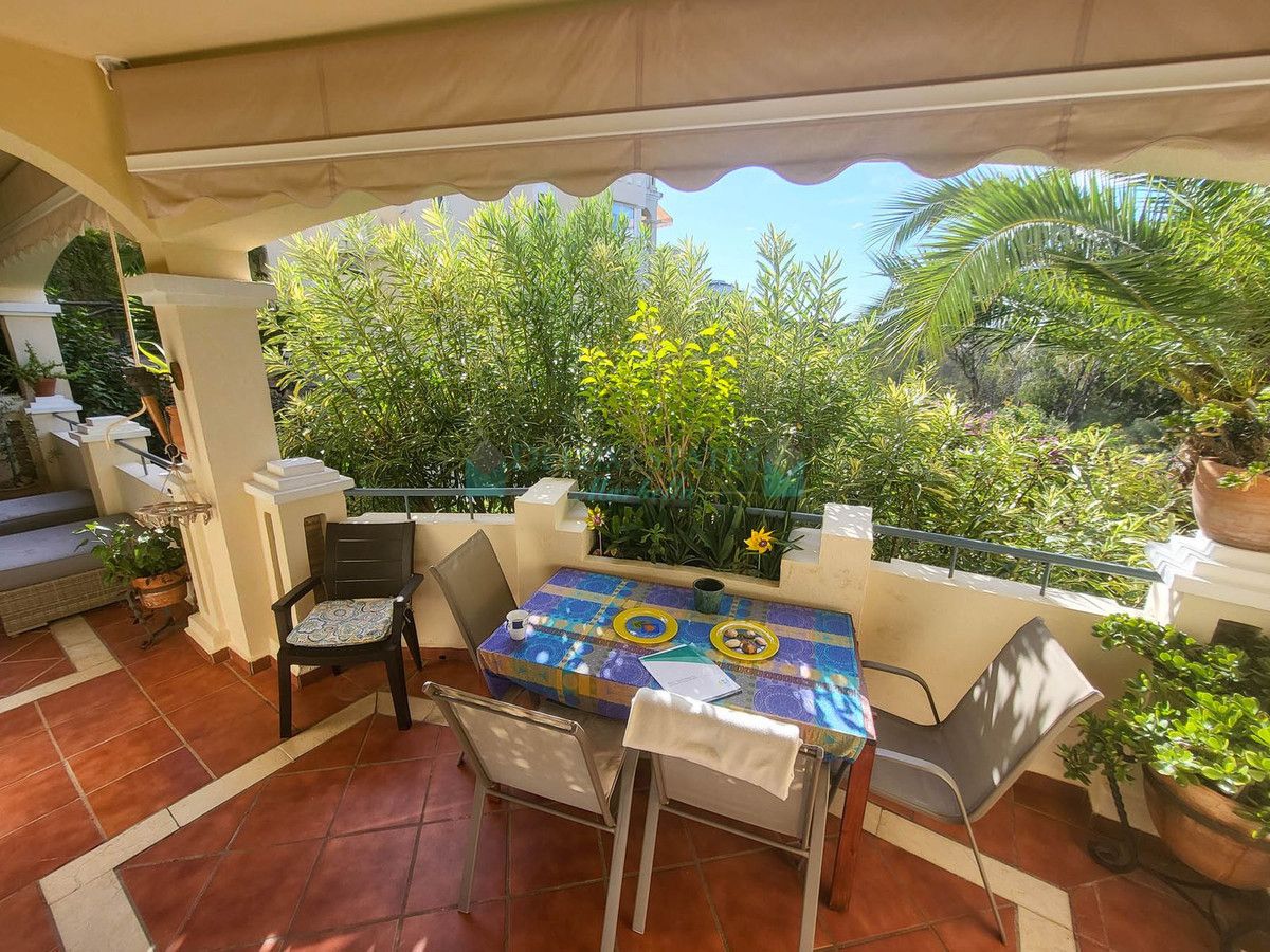 Ground Floor Apartment for sale in Elviria, Marbella East