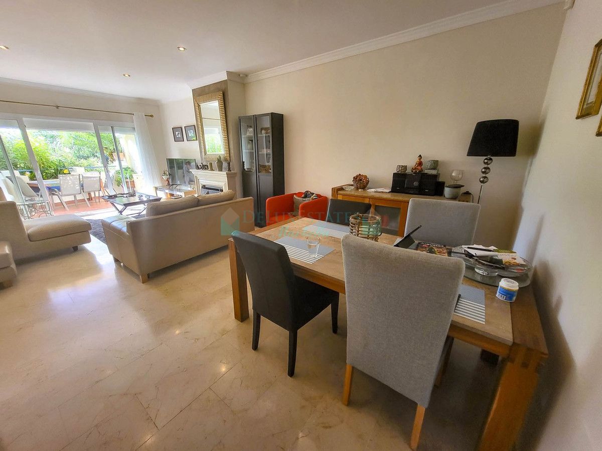 Ground Floor Apartment for sale in Elviria, Marbella East