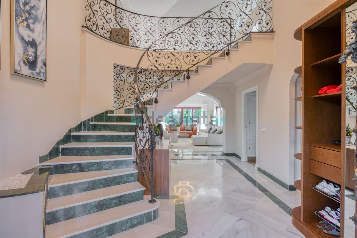 Villa for rent in Los Flamingos, Benahavis