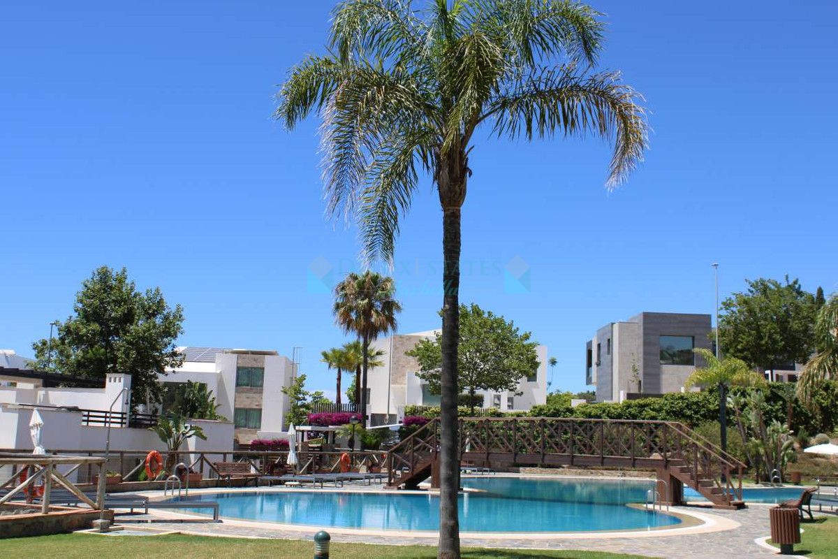 Town House for sale in Santa Clara, Marbella East