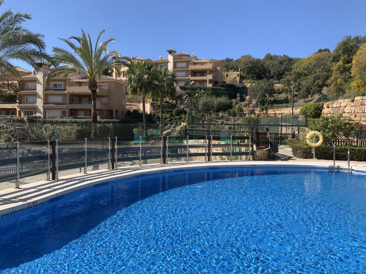 Apartamento Planta Baja en venta en La Mairena, Marbella Este