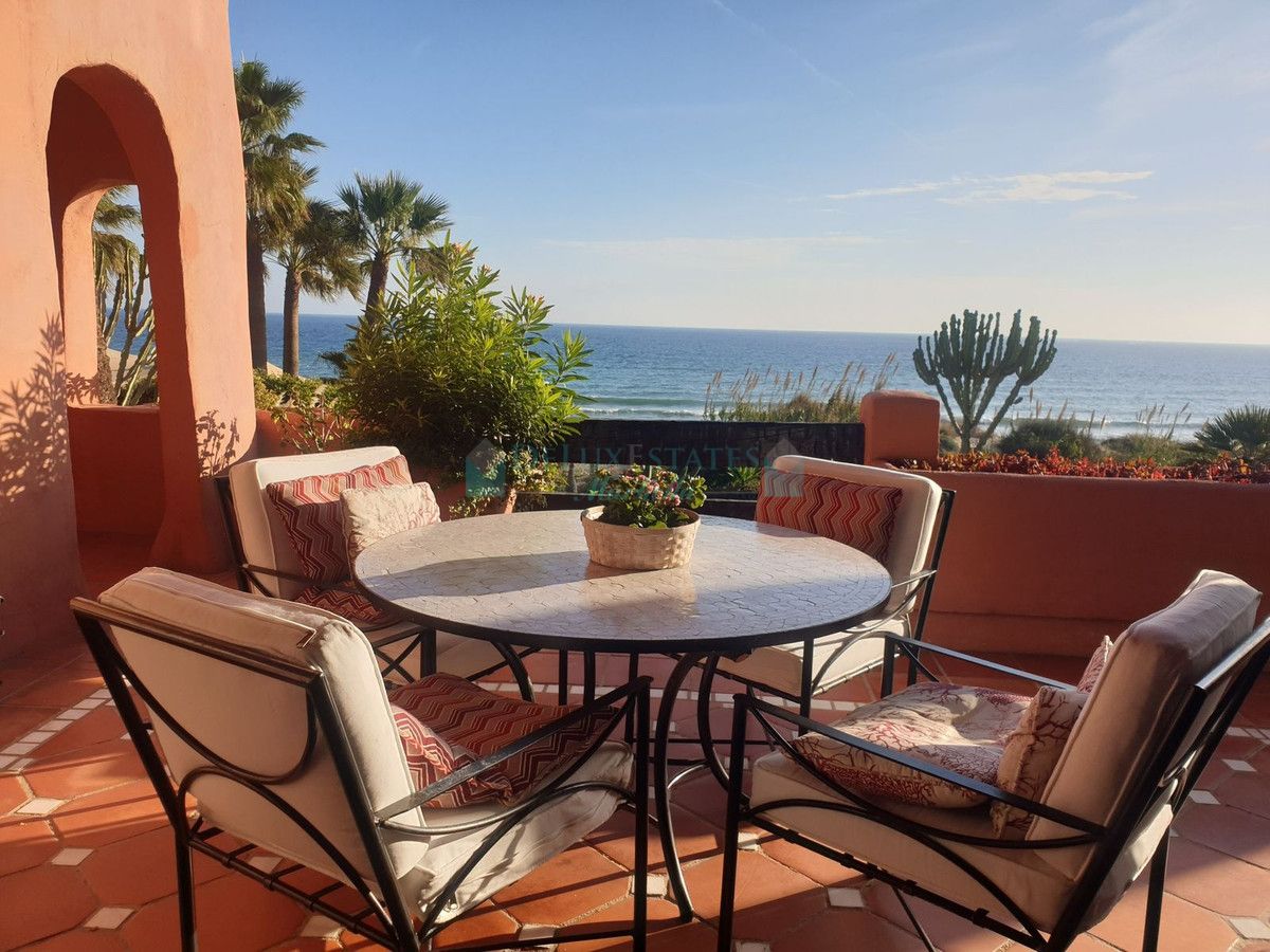 Apartment for sale in Las Chapas, Marbella East