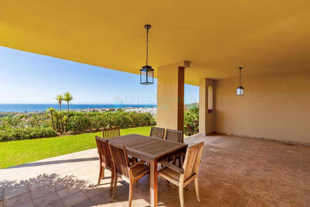 Apartamento Planta Baja en alquiler en Benahavis