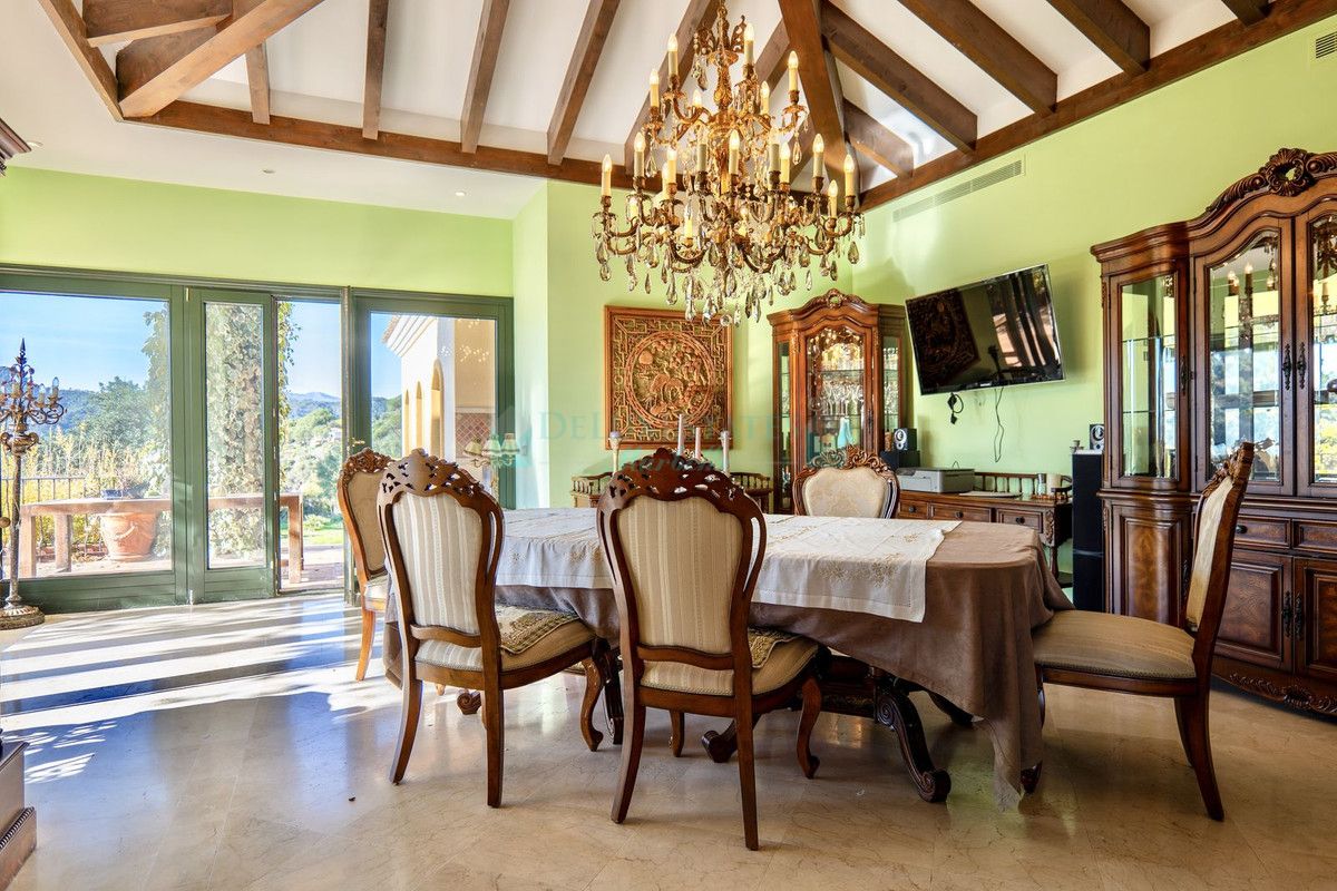 Villa for sale in La Zagaleta, Benahavis