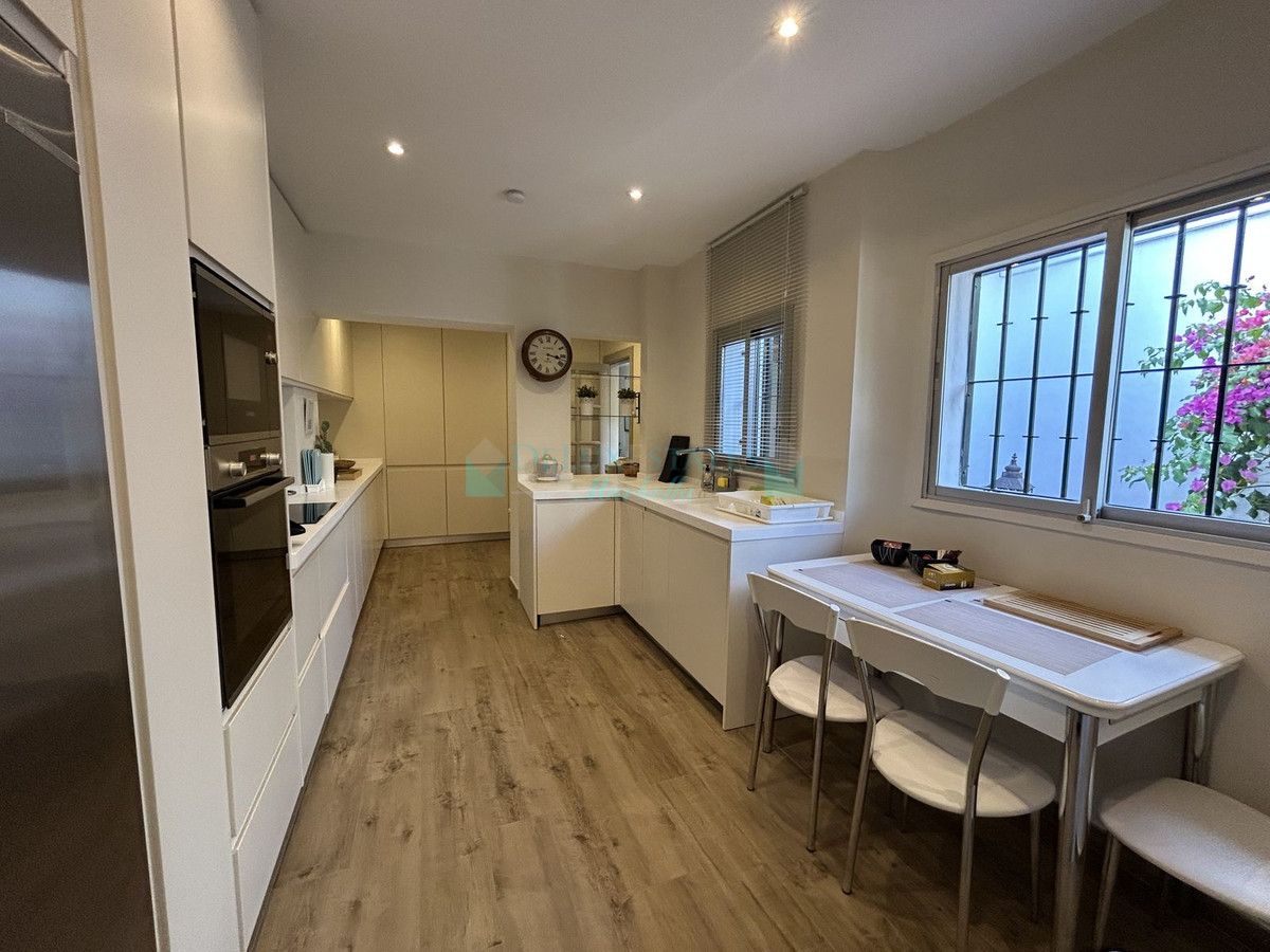 Town House for rent in Aloha, Nueva Andalucia