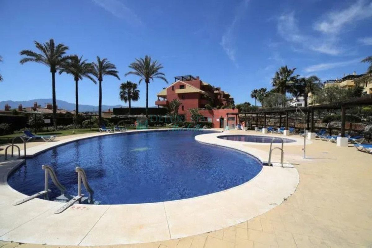 Ground Floor Apartment for sale in Estepona