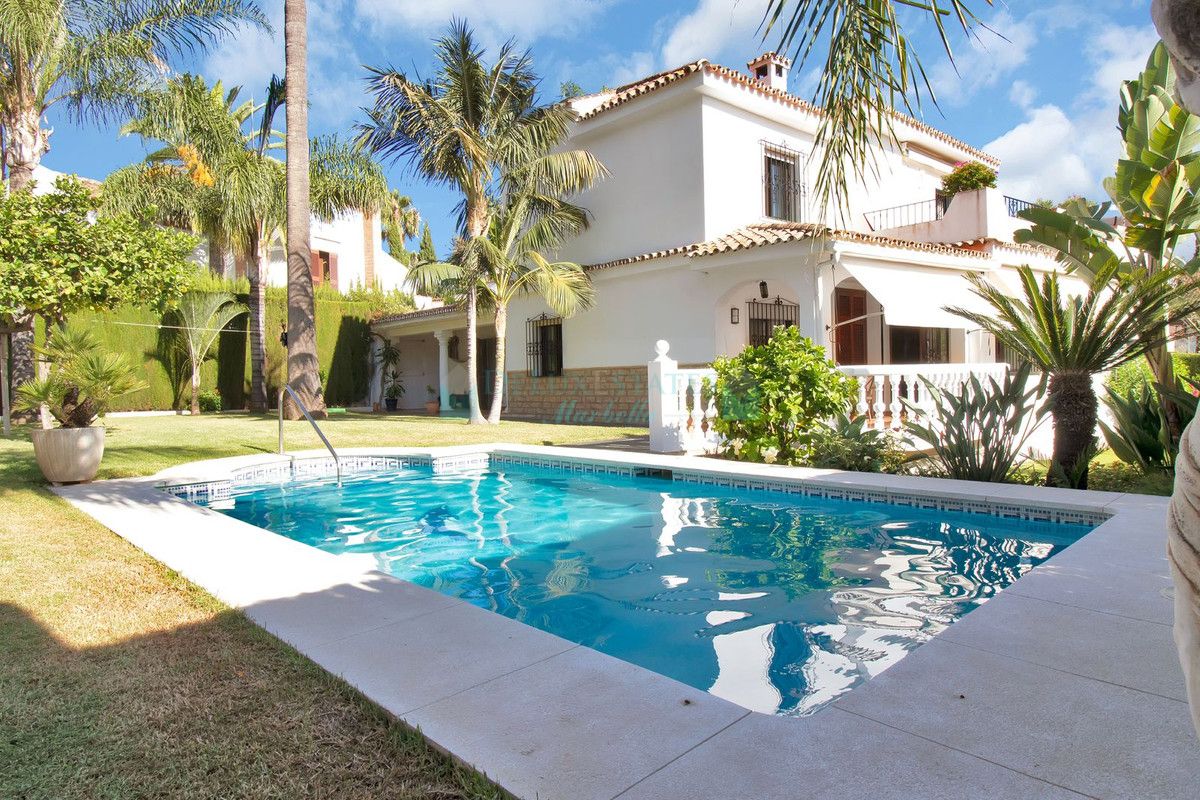 Villa for sale in Marbella