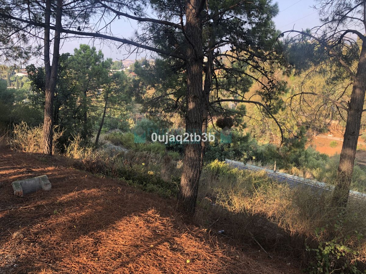 Residential Plot for sale in Benahavis