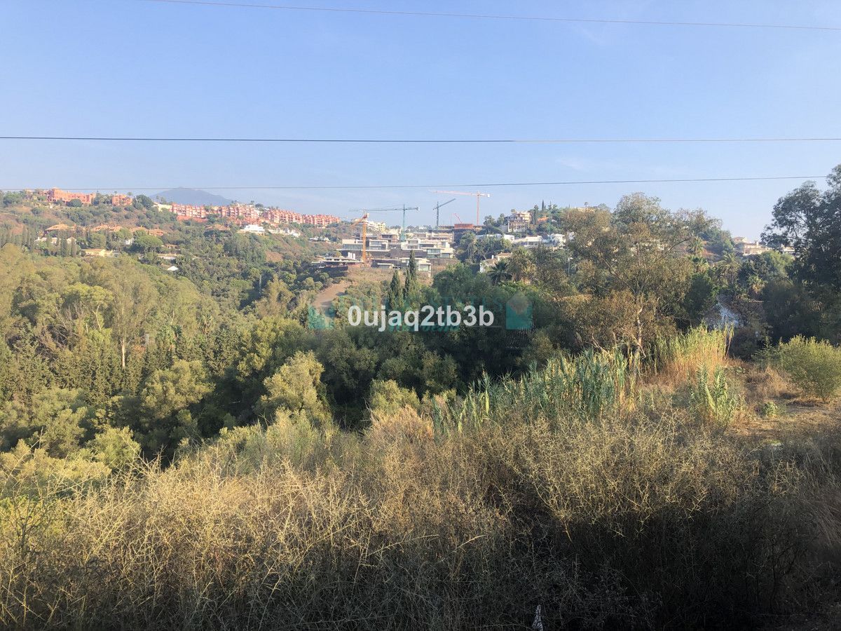 Residential Plot for sale in Benahavis