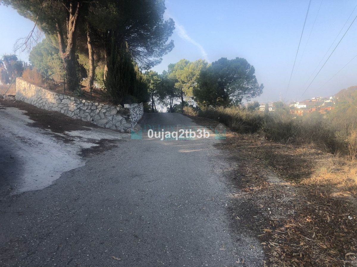 Residential Plot for sale in Benahavis