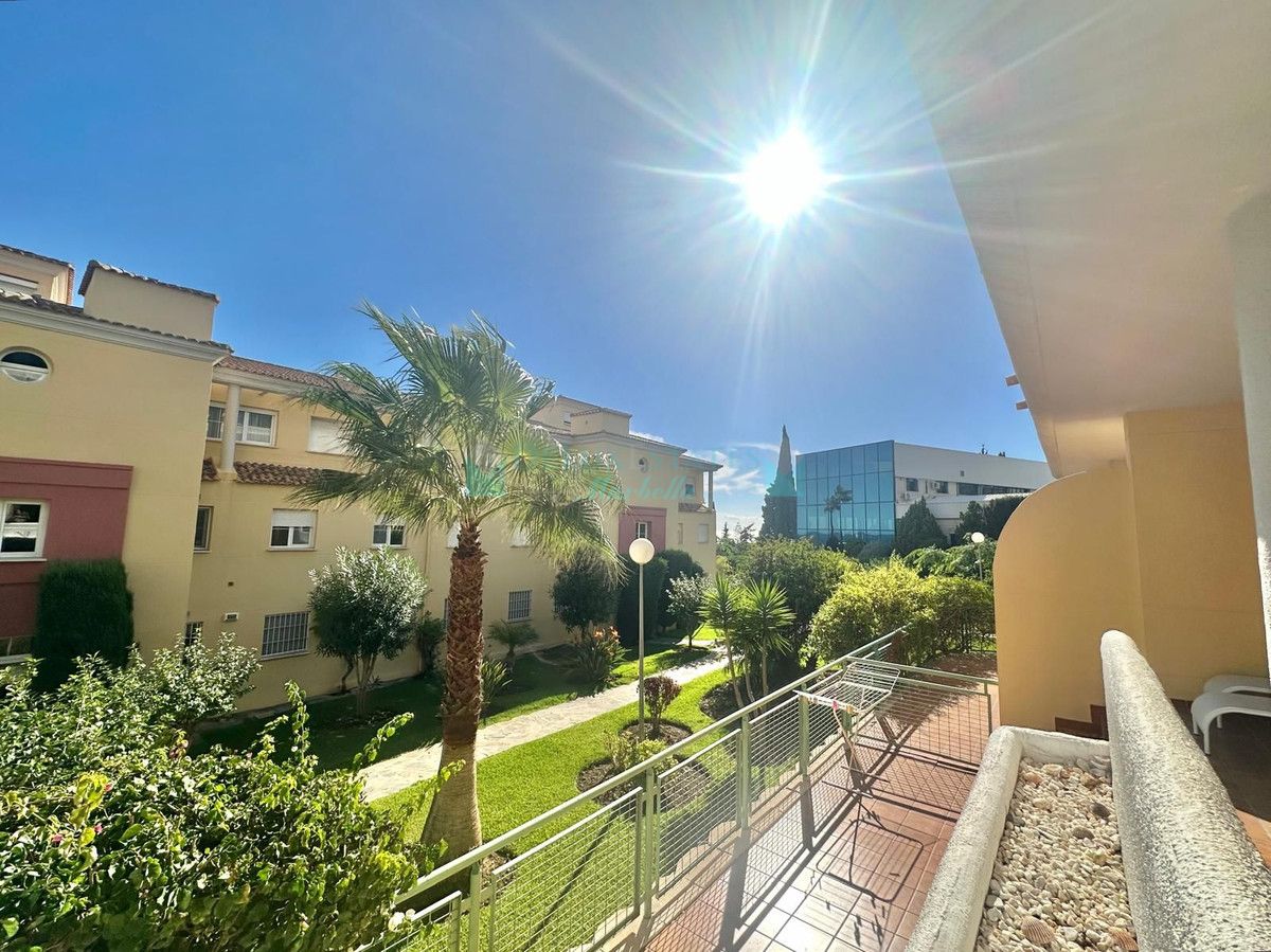 Apartamento Planta Baja en venta en Cabopino, Marbella Este