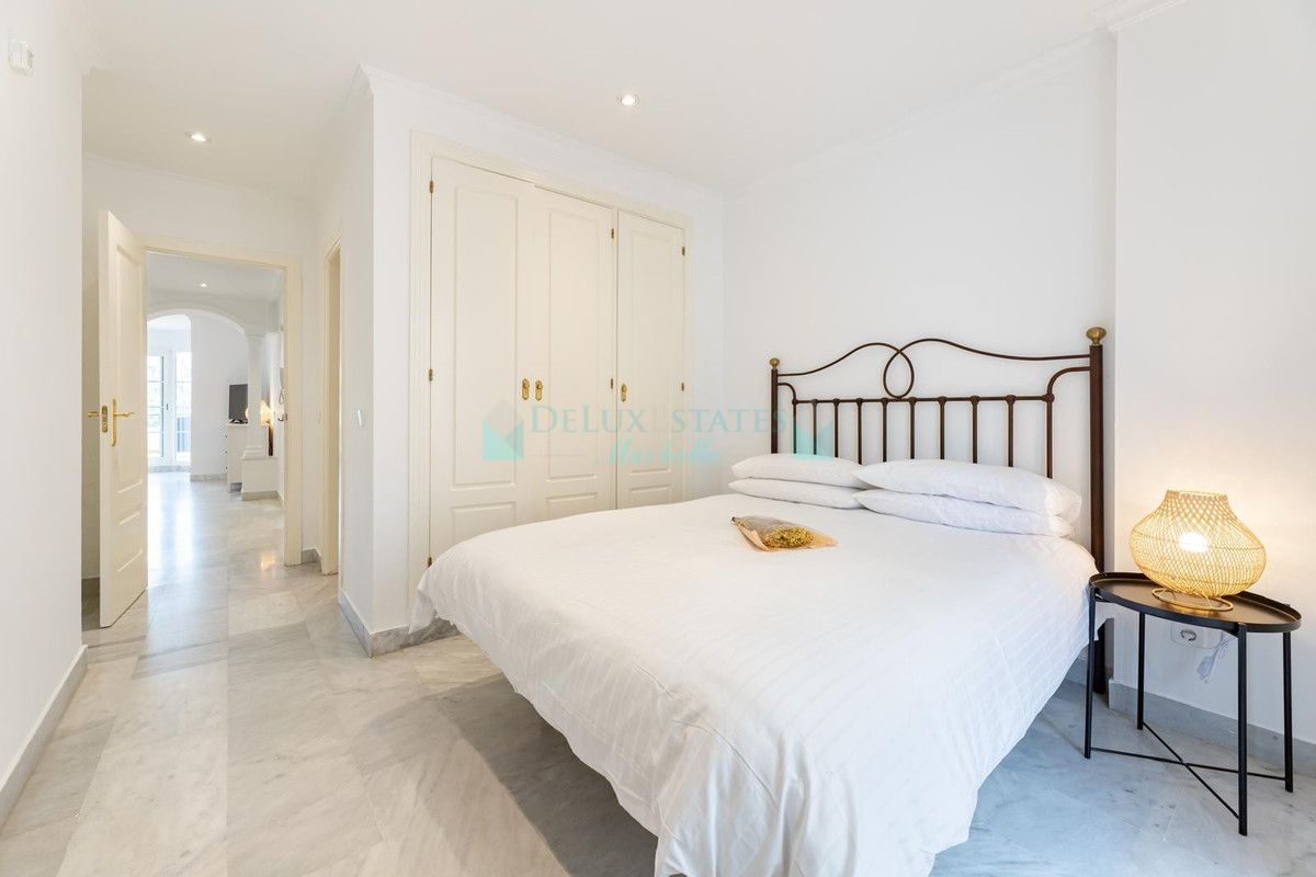 Apartment for rent in Nueva Andalucia