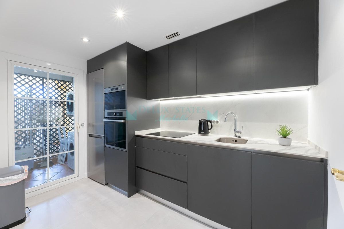 Apartment for rent in Nueva Andalucia