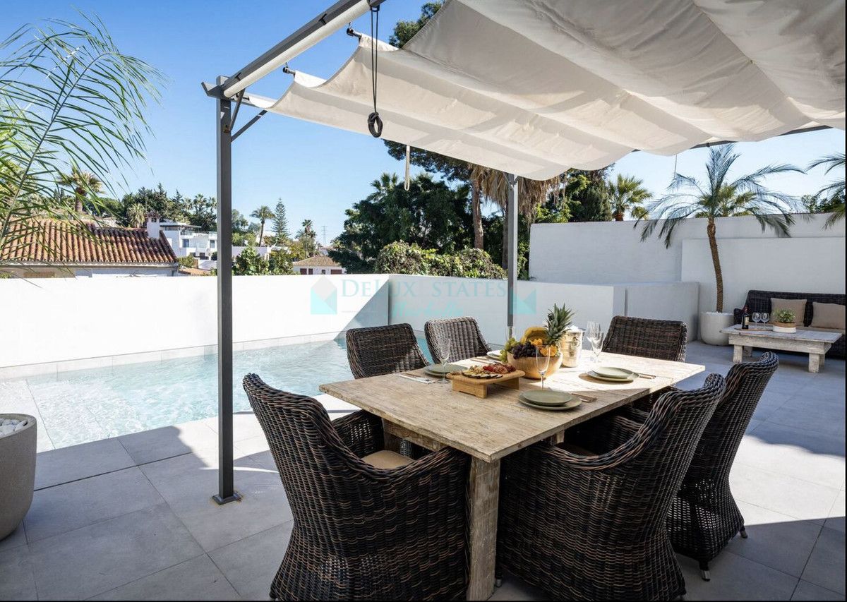 Villa for rent in Nueva Andalucia