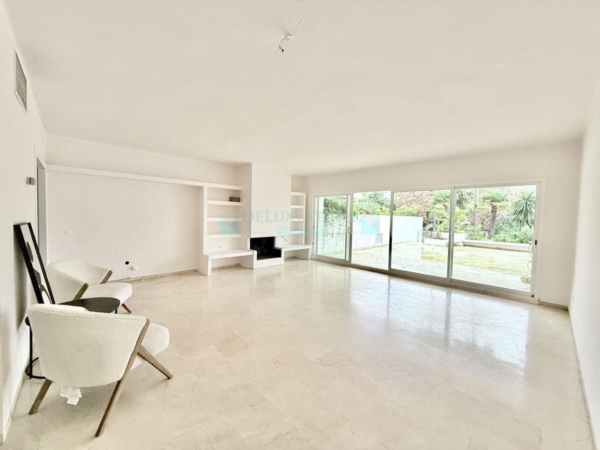 Ground Floor Apartment for sale in Marbella Golden Mile