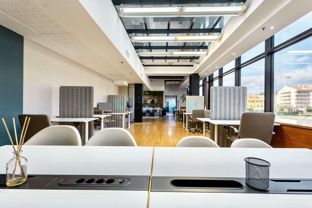 Oficina en alquiler en Marbella