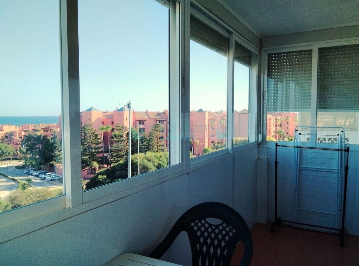 Apartment for sale in Estepona