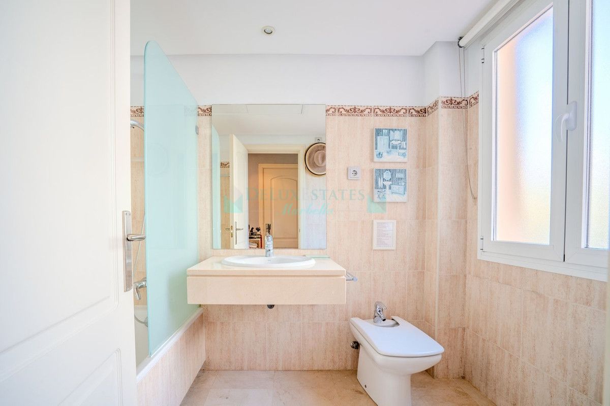 Apartamento en alquiler en Marbella