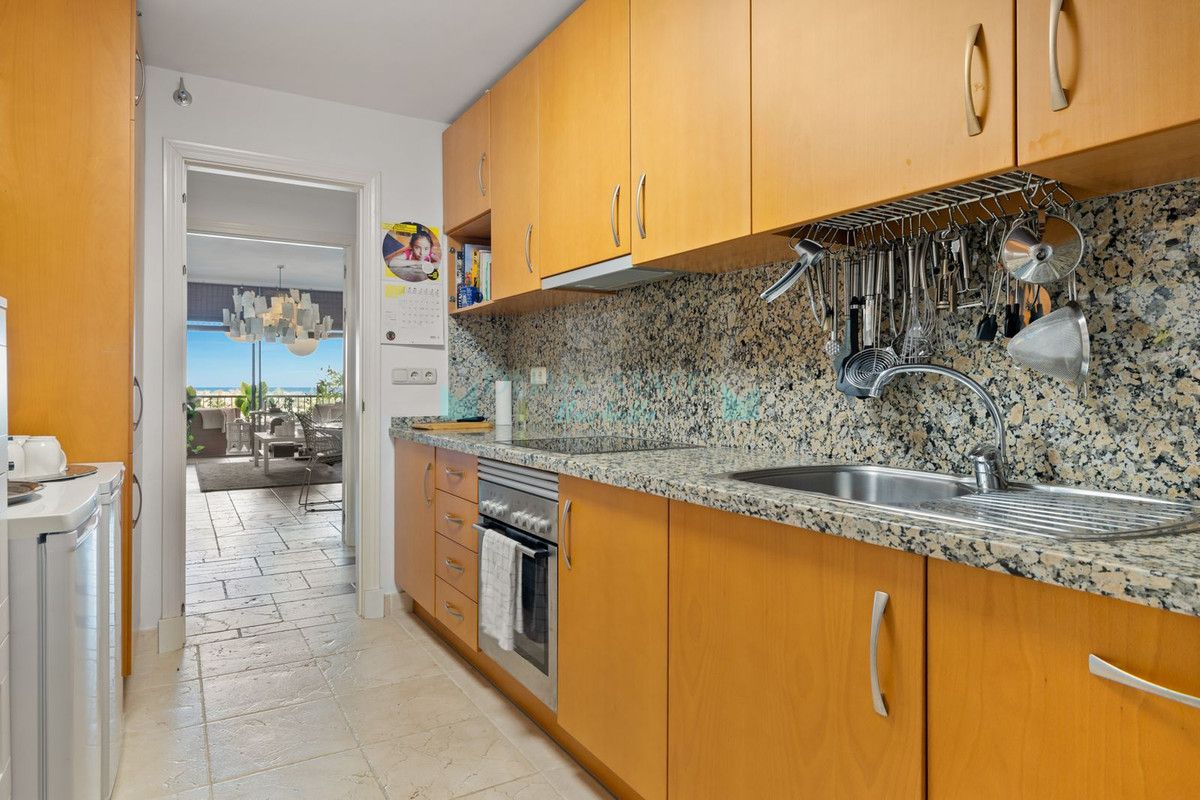 Apartamento en venta en Estepona