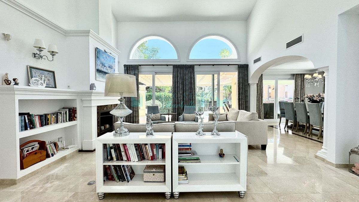 Villa for rent in Elviria, Marbella East